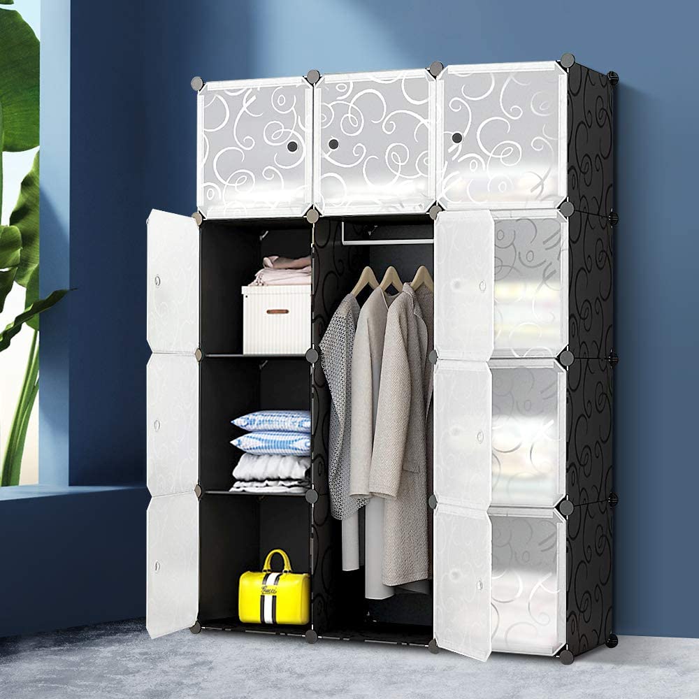 DIY PORTABLE WARDROBE FOR HANGING CLOTHES